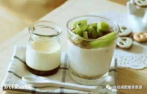 正常人酸奶一天喝多少合适-图片2